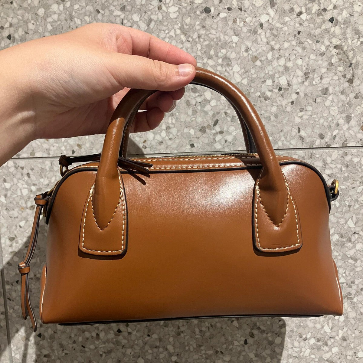 Women's Spanish Niche Bowling Fashionable High-grade Women's Messenger Bag