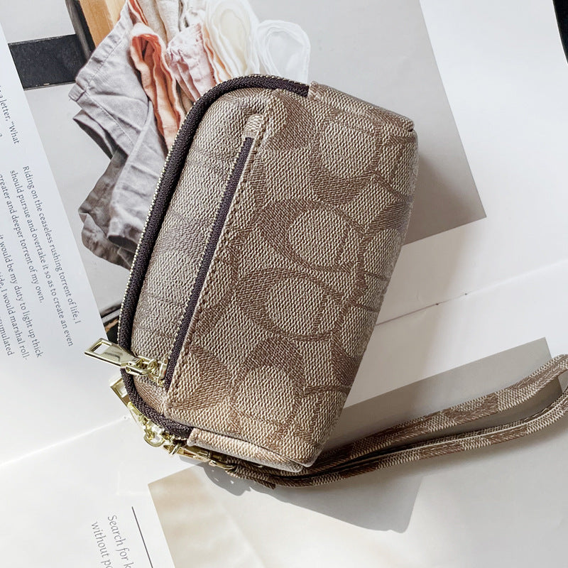 Women's Exquisite Triple Zipper Mini Clutch Coin Purses