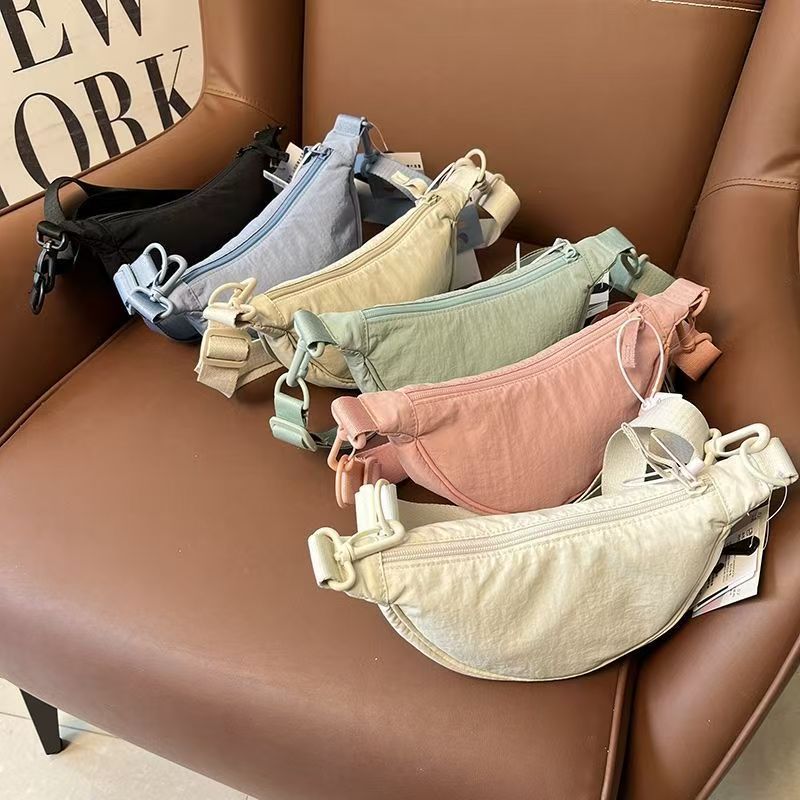 Women's Fashion Lightweight Dumpling Korean Style Women's Messenger Bag