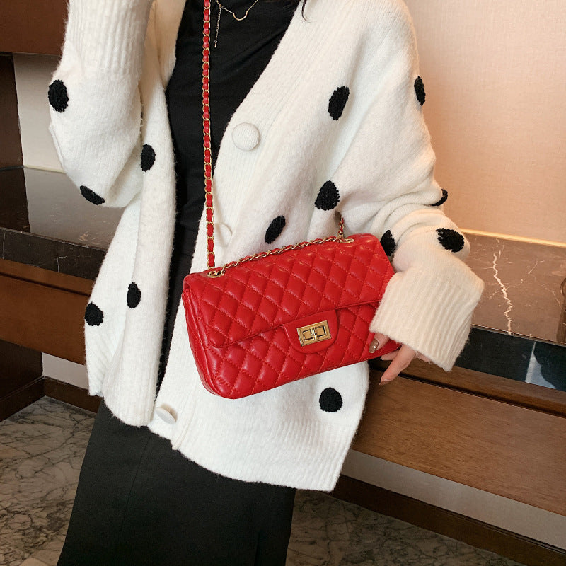 Women's Latch Rhombus Trendy Retro Textured Super Hot Women's Shoulder Bag