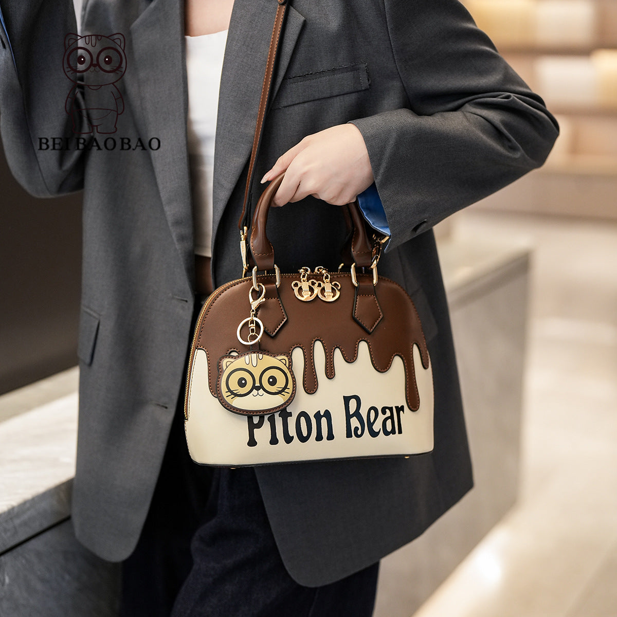 Source Cartoon Kitten Portable Large Capacity Versatile Bags