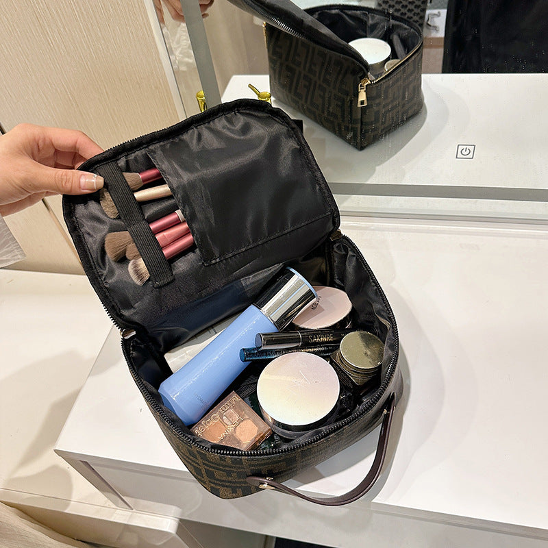 Letter Leather Cosmetics Storage Portable Hand Makeup Bag