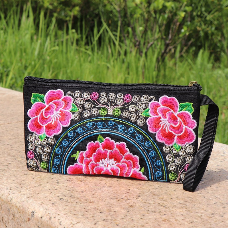 Women's Ethnic Embroidery Clutch Fabric Long Change Coin Purses