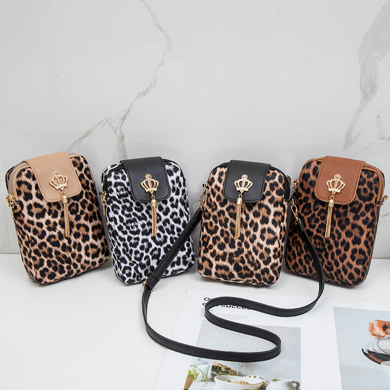 Fashionable Woven Crown Decorative Mobile Plaid Women's Messenger Bag