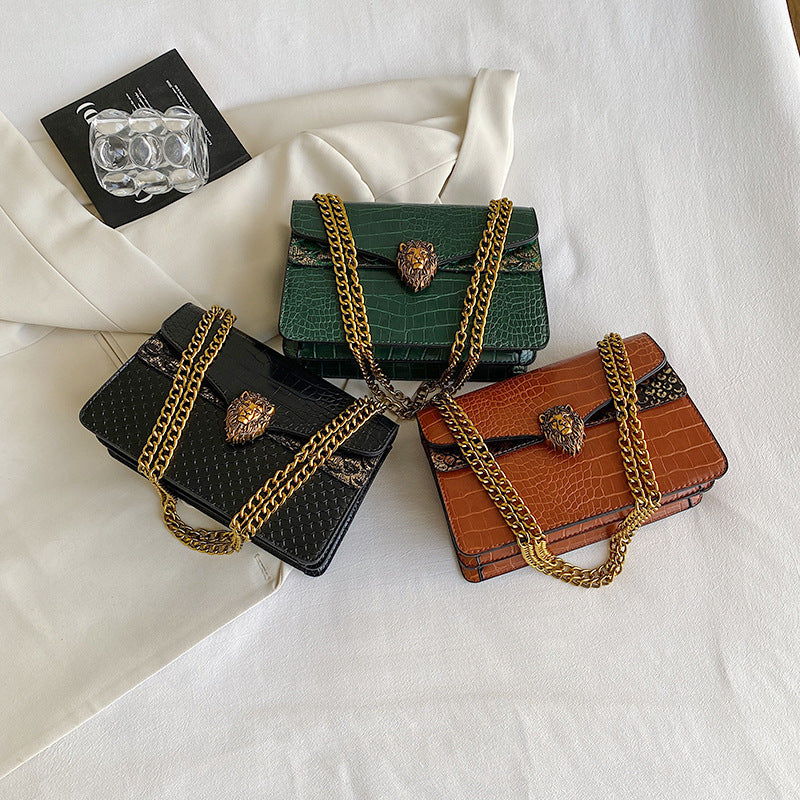 Women's Crocodile Pattern Chain Retro Underarm Fashion Women's Messenger Bag