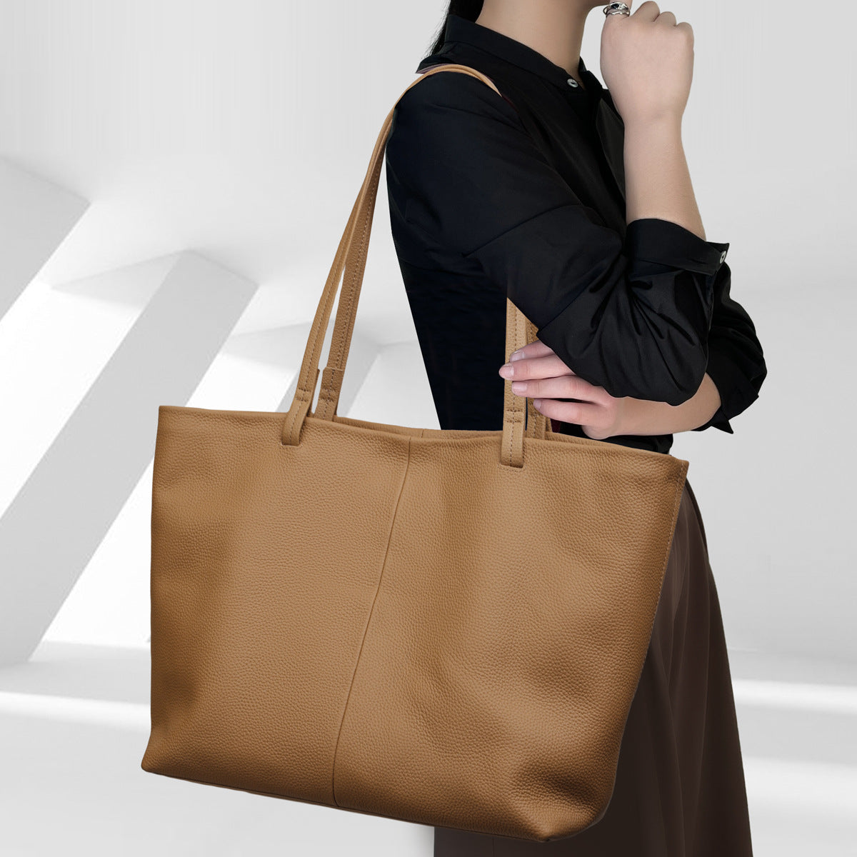 Elegant Women's Leather Large Capacity Simple Tote Bags