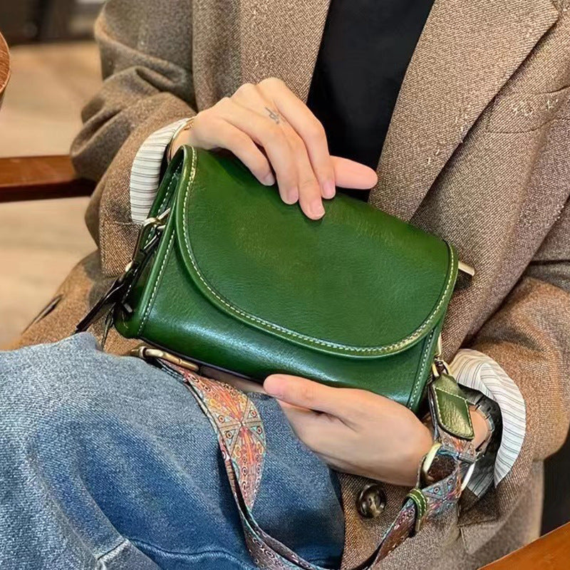 Women's Genuine Leather High-grade Retro First Layer Cowhide Design Commuting Fashion Women's Messenger Bag