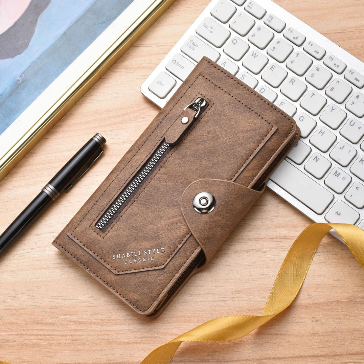 Men's Long Zipper Retro Clutch Large Capacity Card Holder