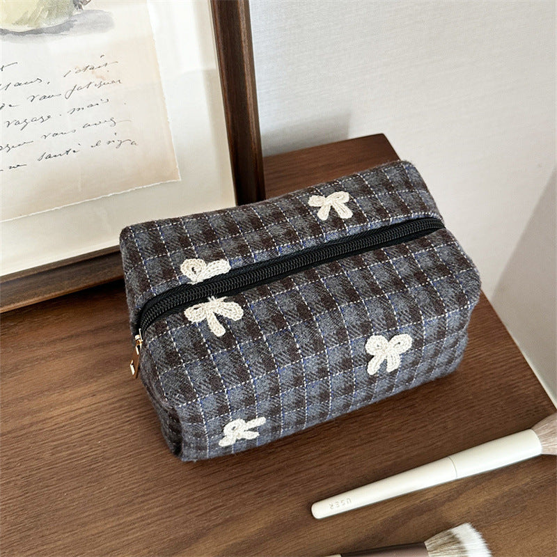 Valentine's Day Bow Female Niche Wash For Girlfriend Makeup Bag