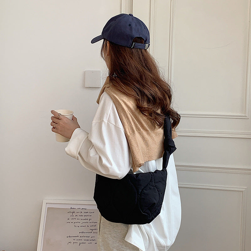 Women's Lightweight Nylon Spring Versatile Fashion Large Shoulder Bags