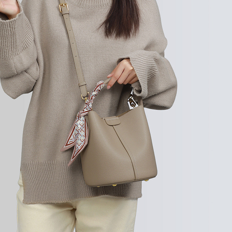 Popular Trendy Fashion Women's High-grade Leather Luggage