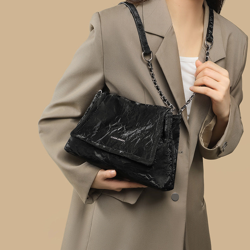 Women's Wind Black Pleated Soft Leather Simple Chain Korean Women's Messenger Bag