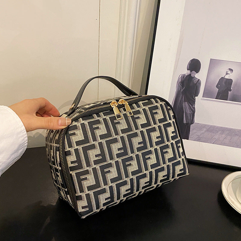 Letter Leather Cosmetics Storage Portable Hand Makeup Bag