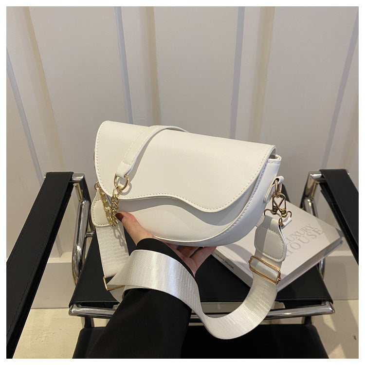 Design Wide Strap Underarm Chain One Bags