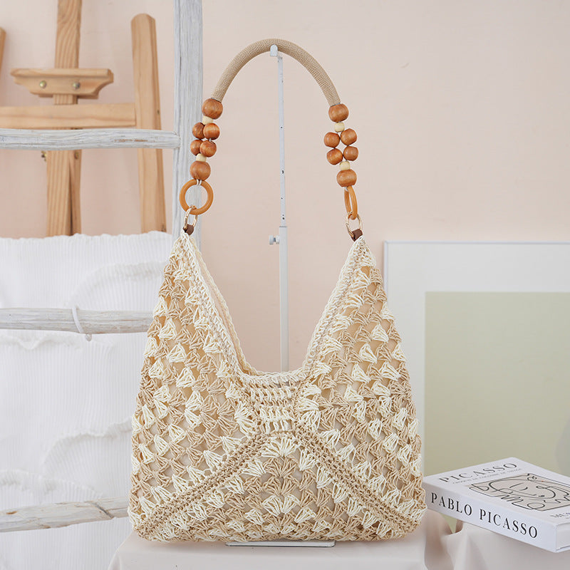 Women's Woven Straw Large Capacity Bohemian Style Seaside Vacation Bags