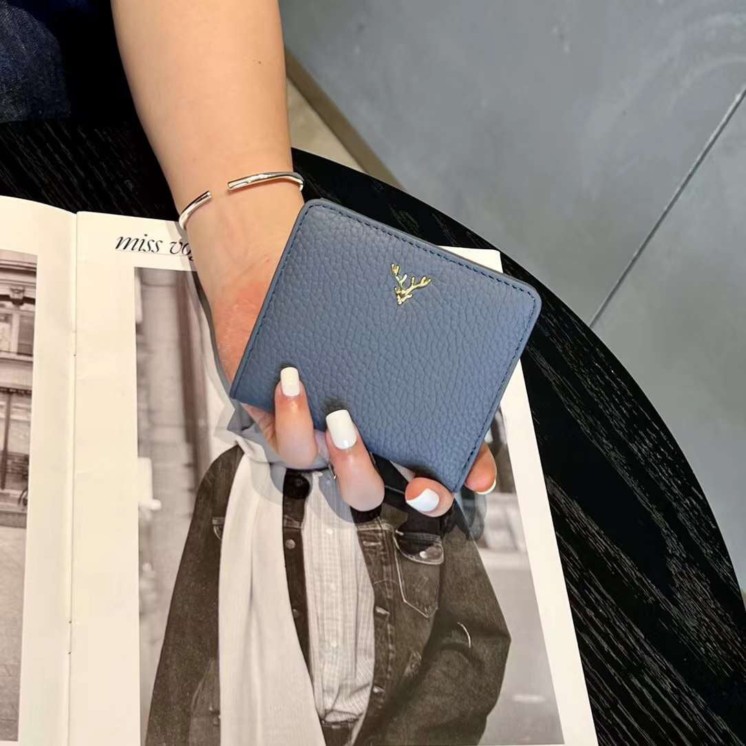 Women's Genuine Leather Antlers Short Fashion Full Cowhide Ladies Wallet