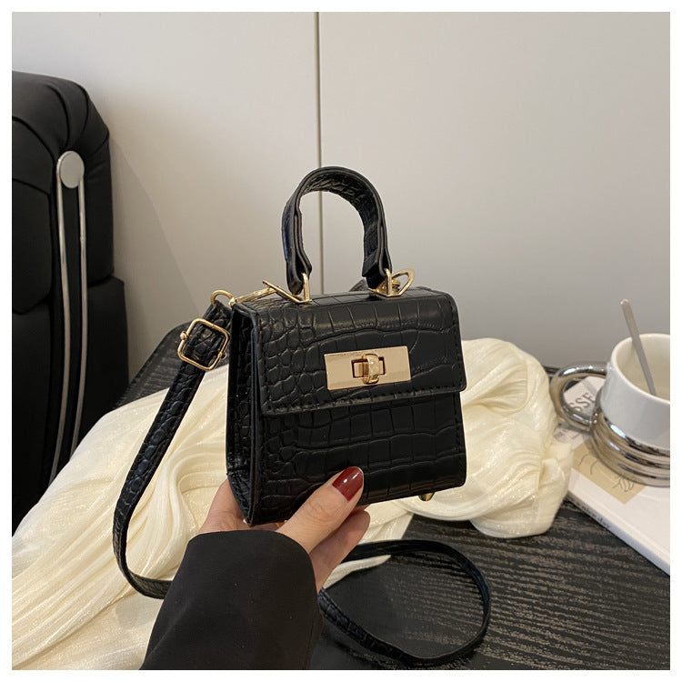 Retro Simple Graceful Summer Solid Color Textured Stone Pattern Fashion Women's Shoulder Bag
