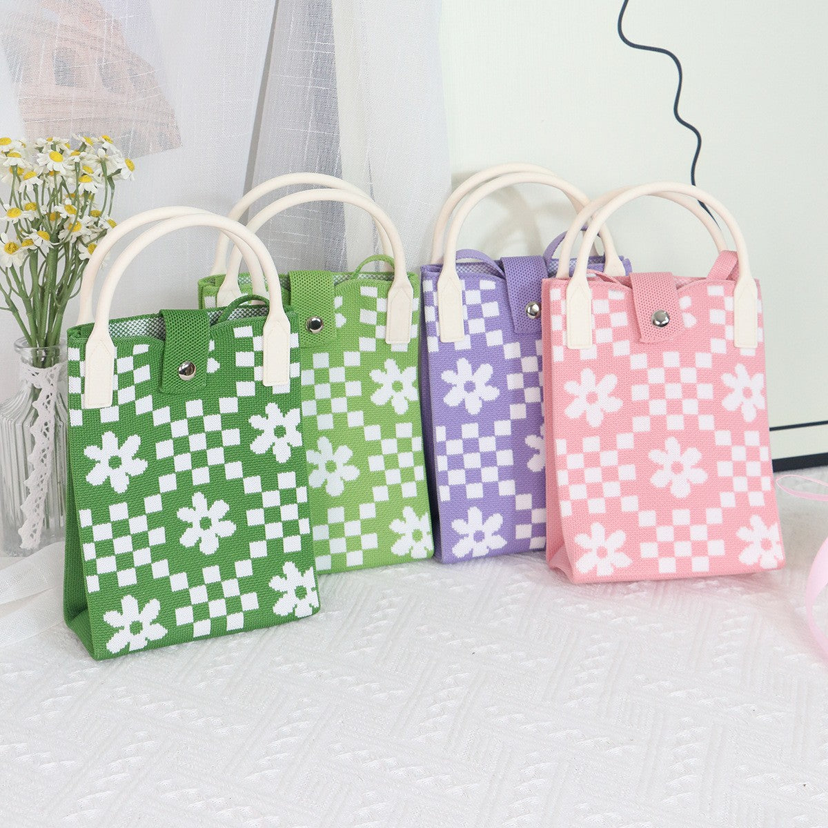 Mobile Spring Flying Woven With Knitted Bags