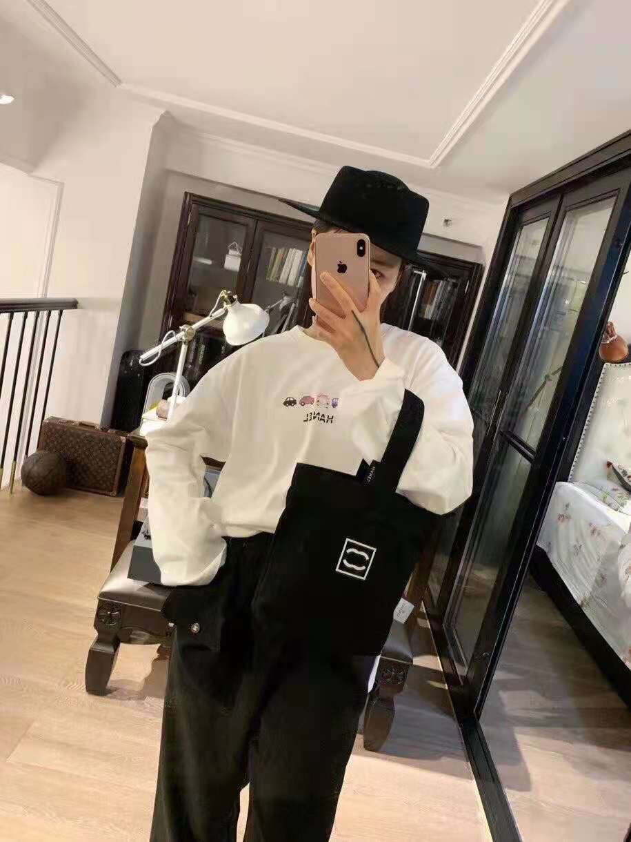 Women's Style Letter Fashion Portable Lunch Hand Bags