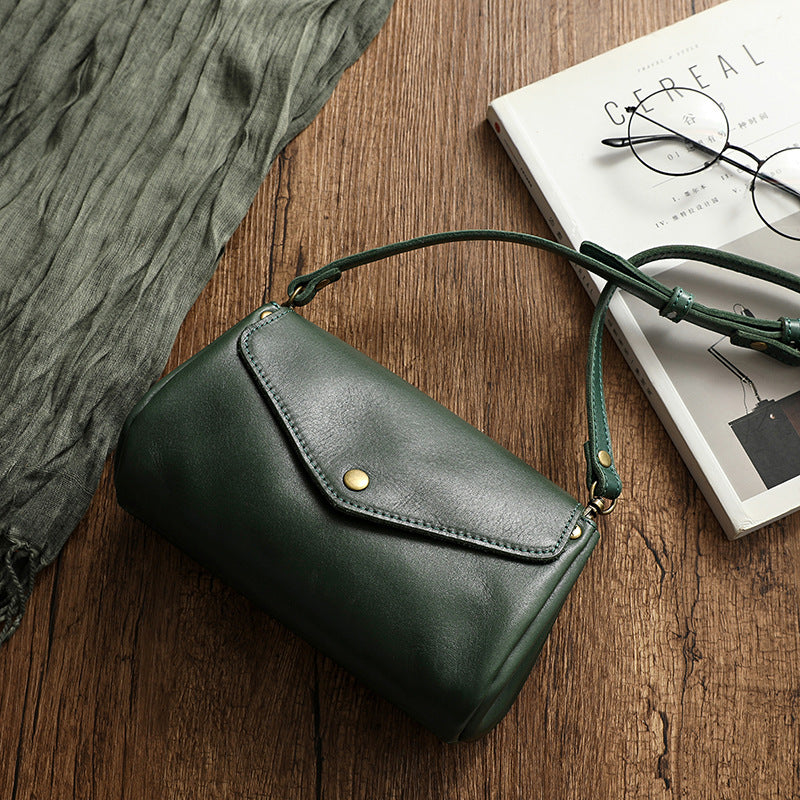 Women's Layer Cowhide Handmade Dye Penetration Waxing Leather Crossbody Bags