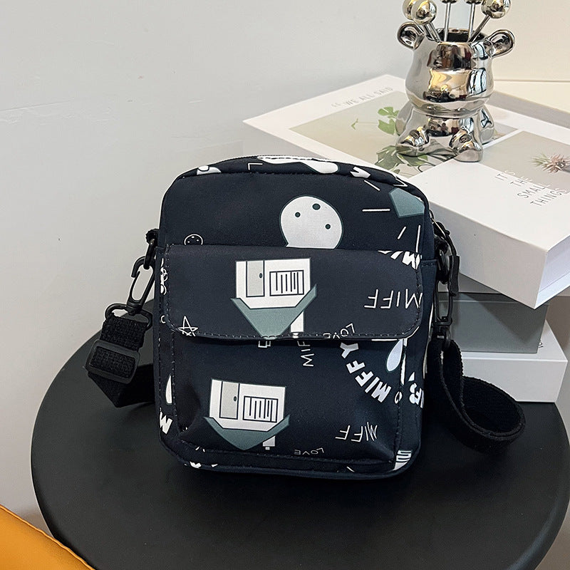 Wind Nylon Fresh Fashion Iti Printing Women's Messenger Bag