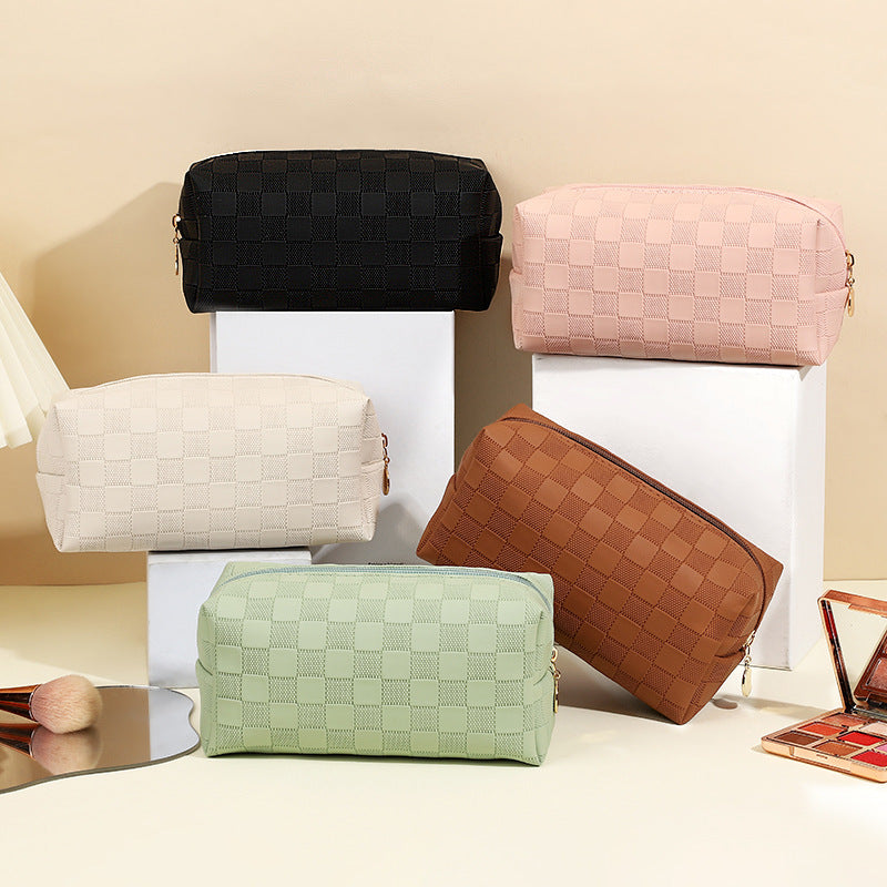 Women's High-grade Chessboard Storage Waterproof Portable Makeup Bag