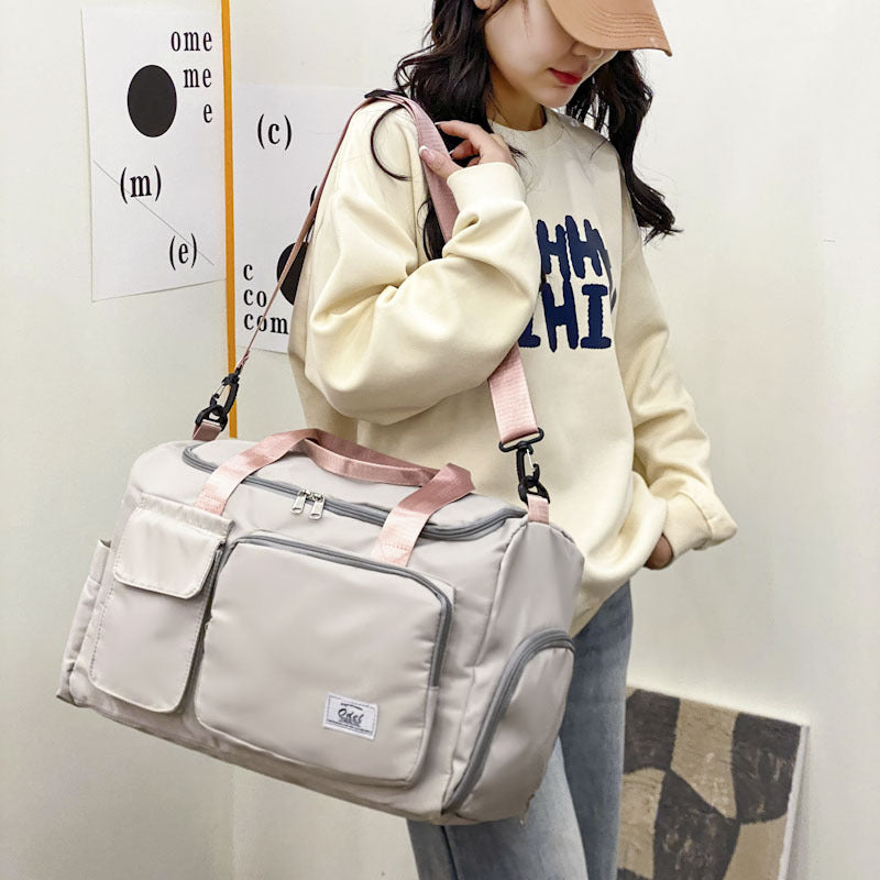 Dry Wet Separation Contrast Color Short Luggage