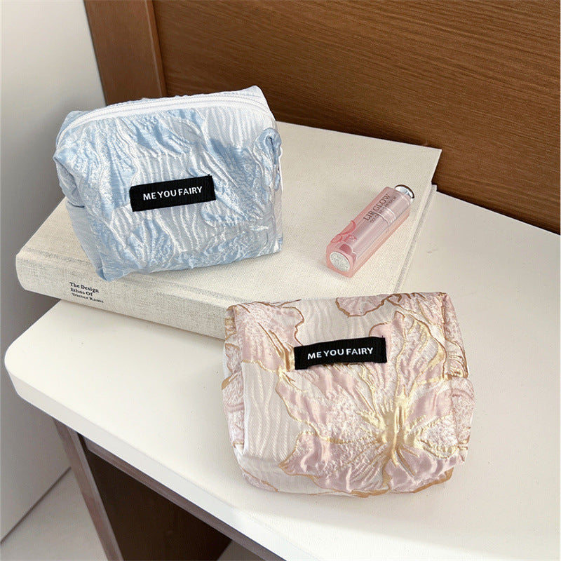 Jacquard Wrinkle Texture Large Capacity Portable Liner Skin Care Bags