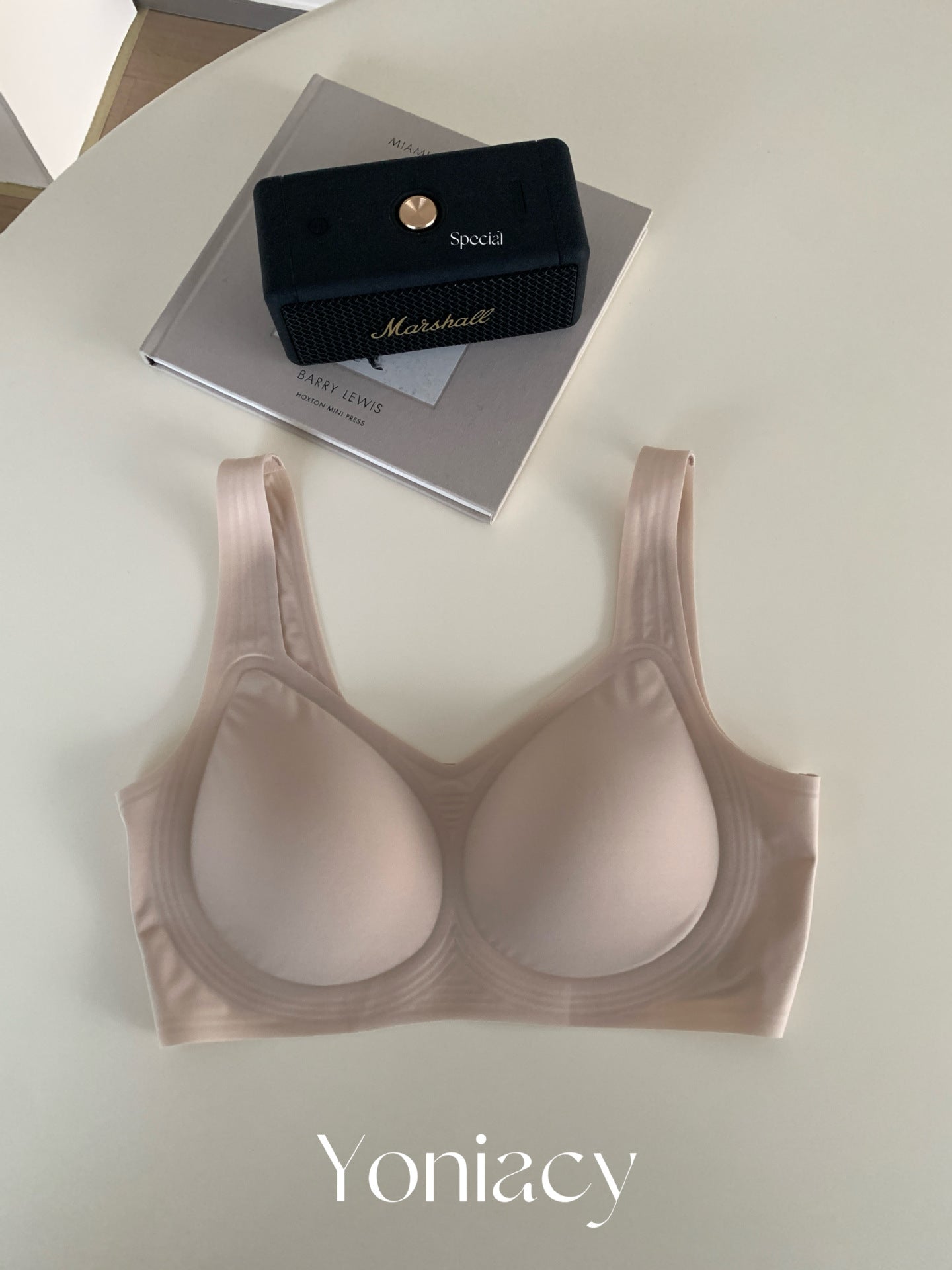 Women's Foundation One-piece Vest Traceless Ventilation Underwear Everyday Bras