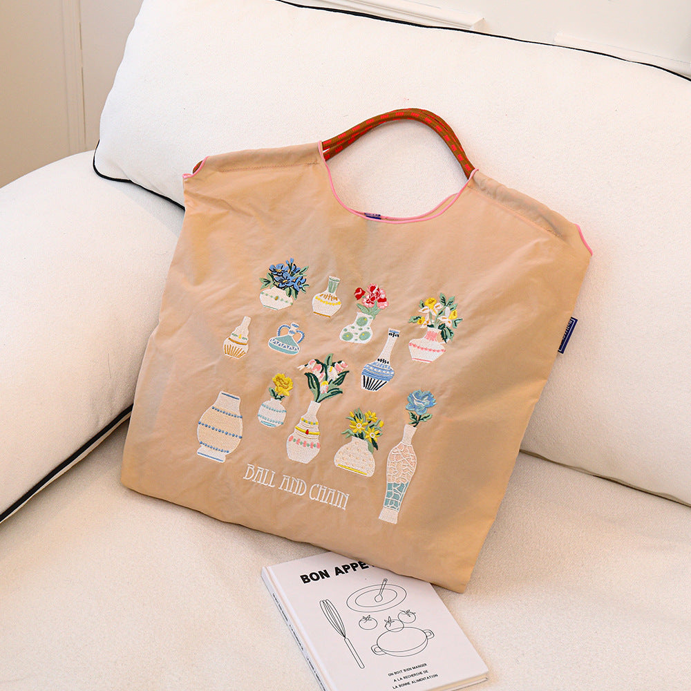 Nylon Embroidered Fashion Niche Large Capacity Women's Shoulder Bag