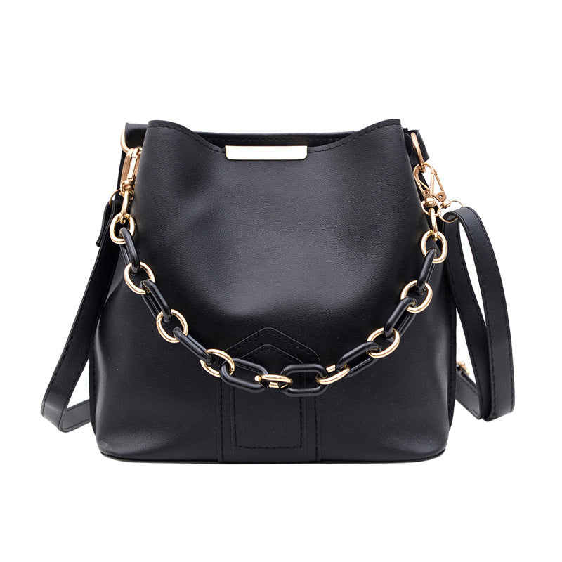 Women's Style Trendy Fashion Chain Hand Bags