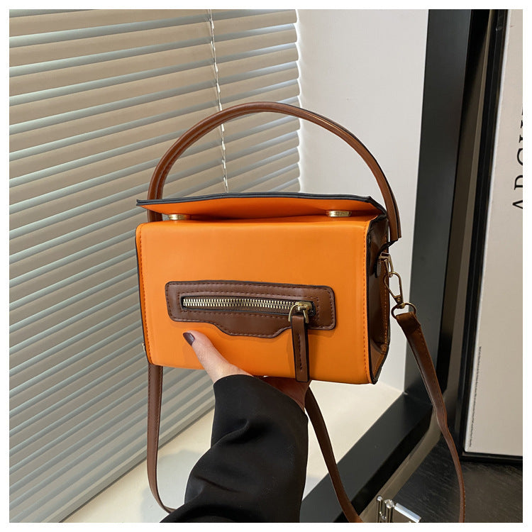 Daily Commuter Contrast Color Personality Zipper Early Summer Women's Shoulder Bag