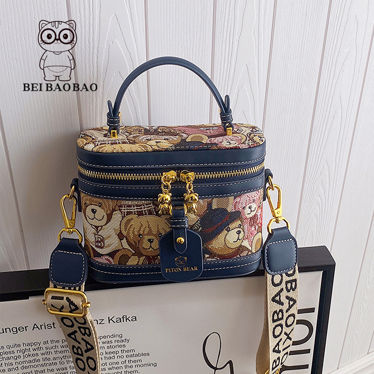 Women's Source Cute Bear Portable Box Bags