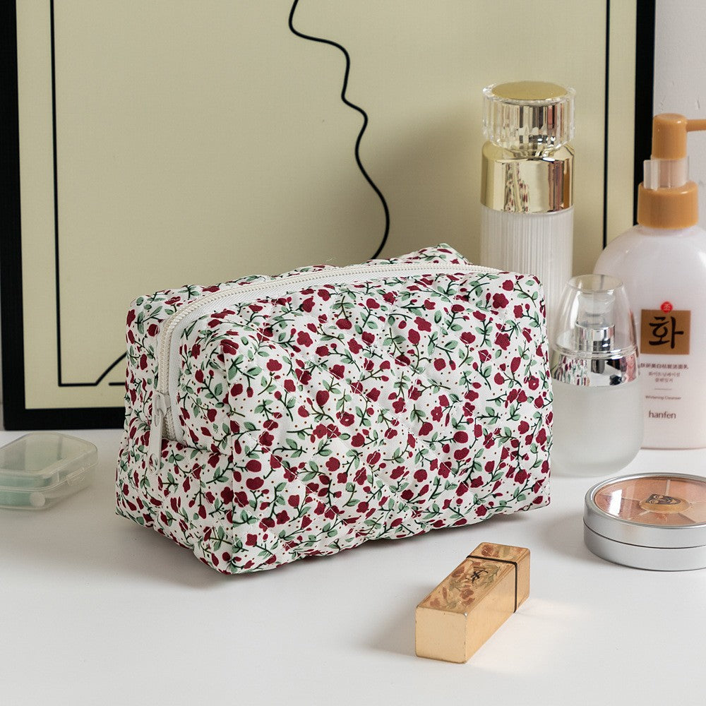 Floral Quilted Toiletries Portable Cosmetics Storage Makeup Bag
