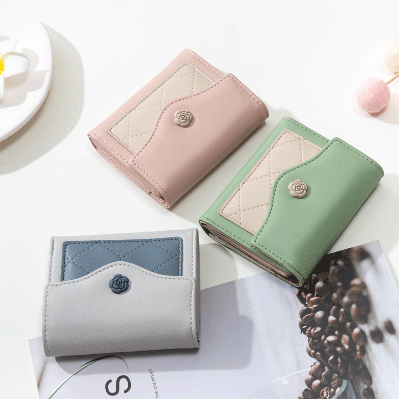 Women's Love Walking Short Fresh Flower Simple Buckle