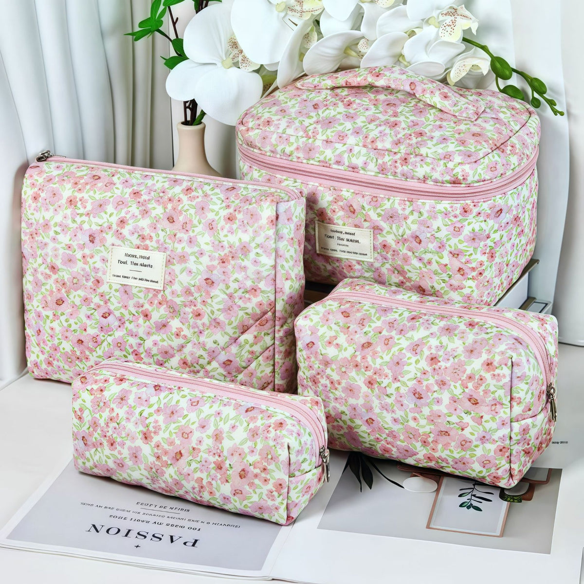 Large Capacity Portable Polyester Cotton Thickened Makeup Bag