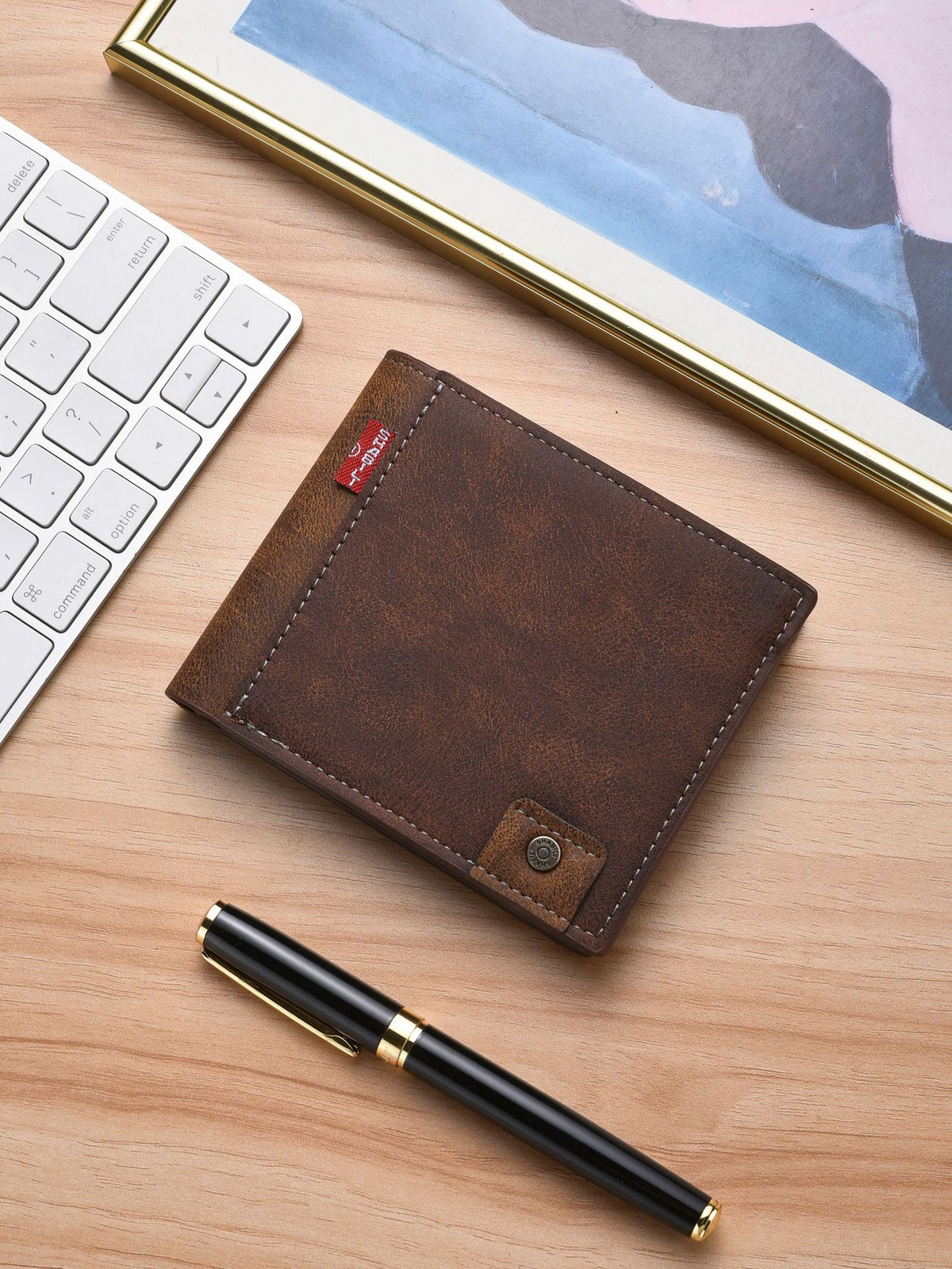 Innovative Men's Short Multiple Slots Retro Purses