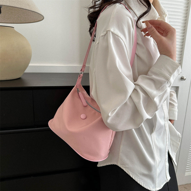 Women's Underarm Oxford Cloth Advanced Texture Solid Color Simple Commute Women's Shoulder Bag