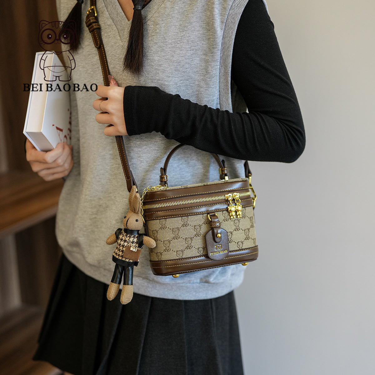 Graceful Slouchy Women's Source Retro Box Women's Messenger Bag