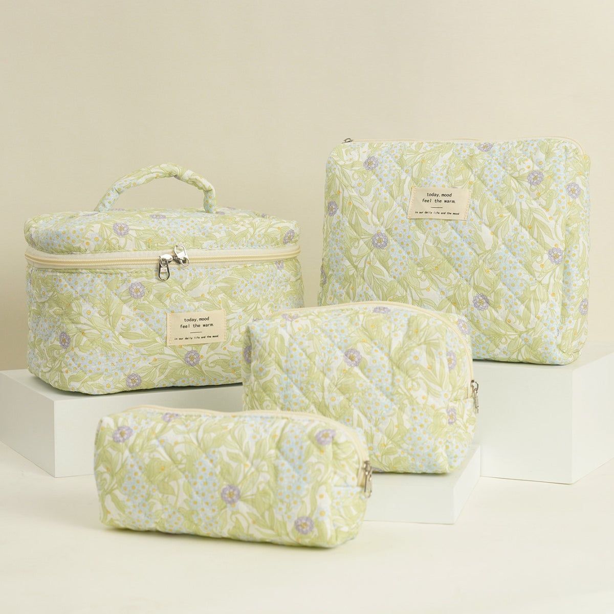 Large Capacity Quilted Floral Storage Portable Bags