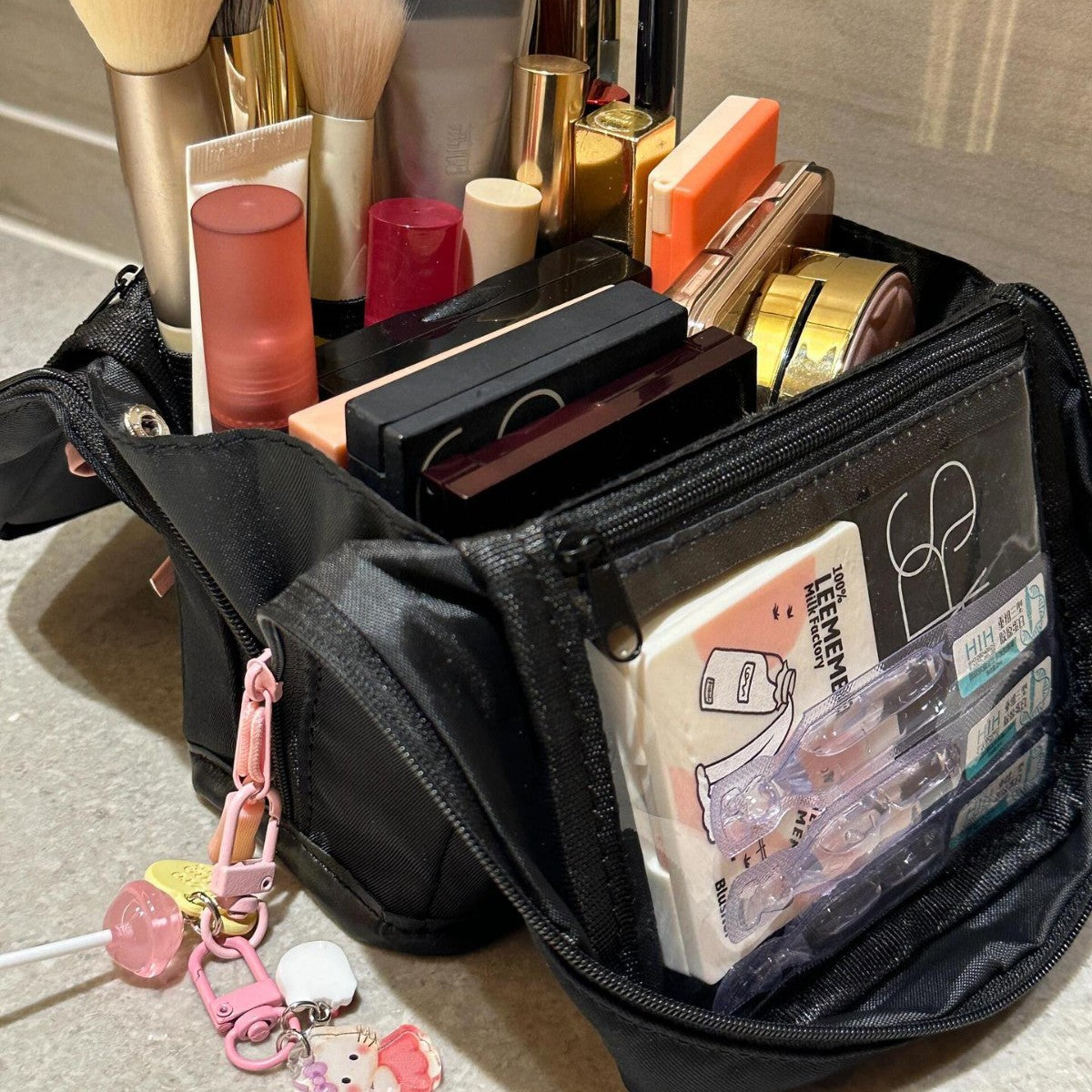 Bow Large Capacity Vertical Partition Layered Wash Skin Care Makeup Bag