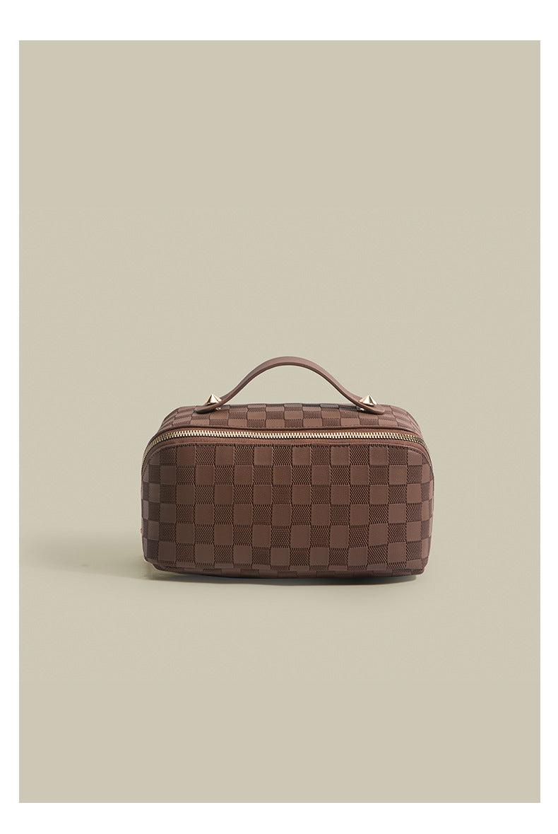Convenient Toiletry Storage Chessboard Grid Printed Makeup Bag