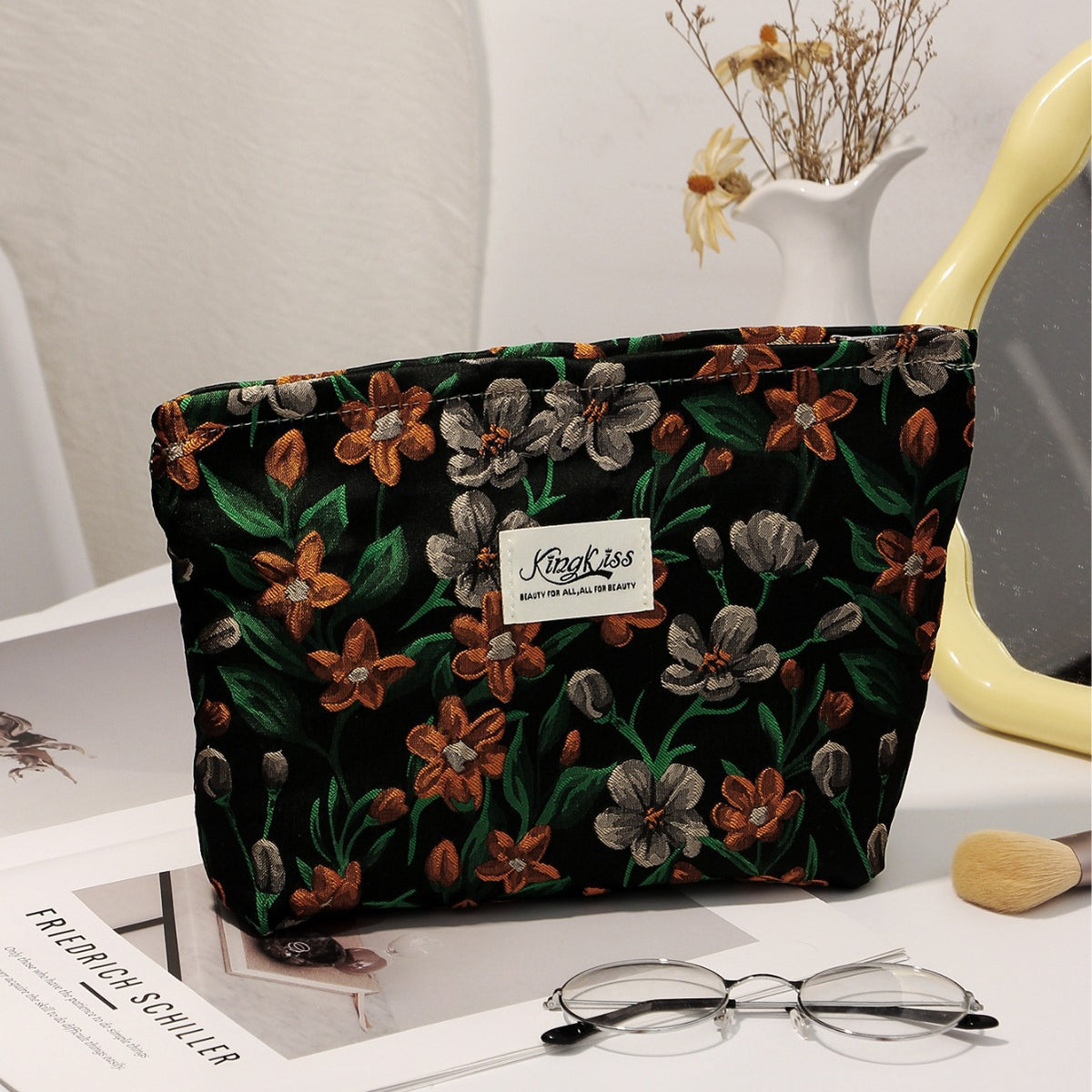 Clutch Large Capacity Flower Storage Portable Makeup Bag