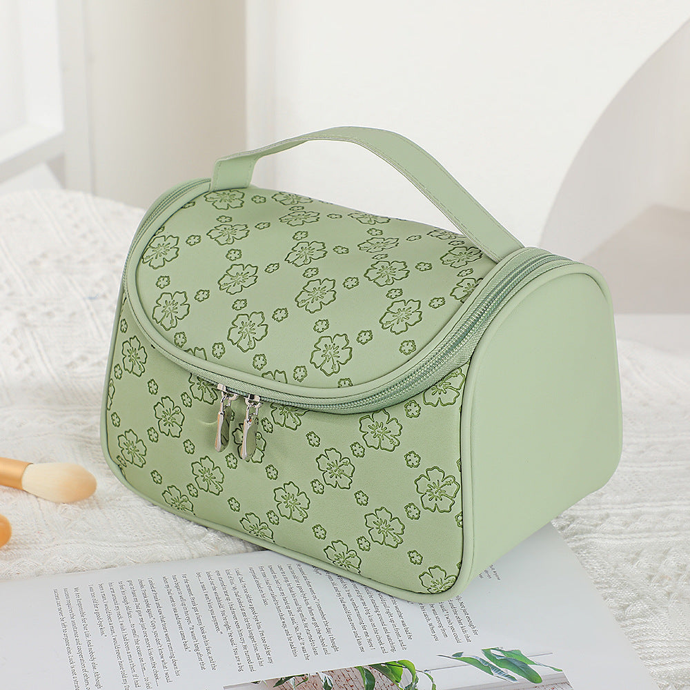 Women's Large Capacity Retro Embossing Storage Portable Outing Makeup Bag