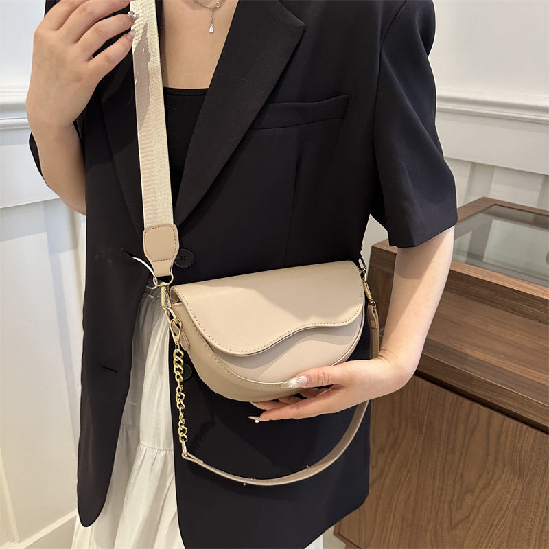 Design Wide Strap Underarm Chain One Bags