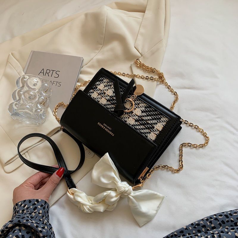 Women's Korean Style Fashion Summer Niche Chain Crossbody Bags