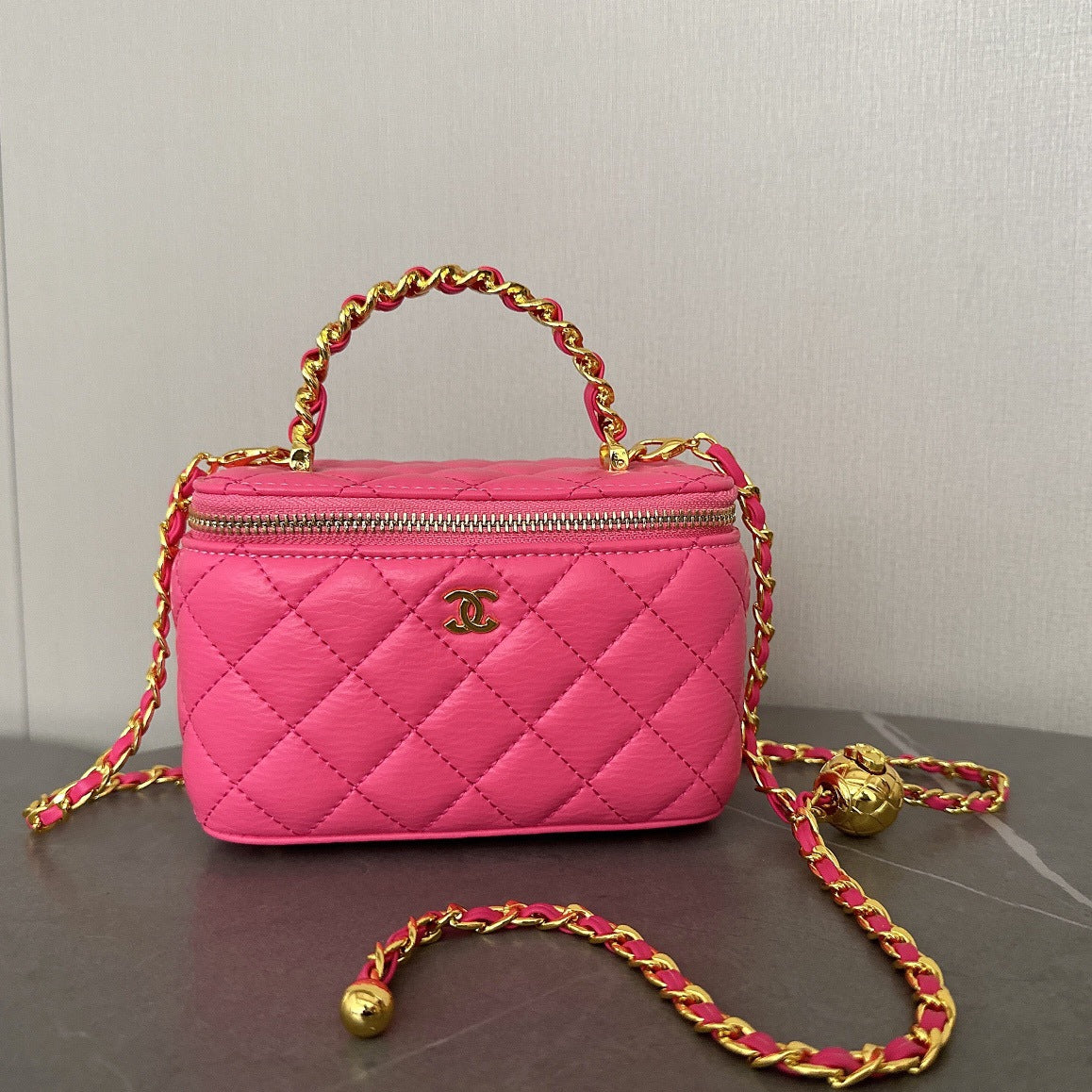 Women's Style Genuine Leather Diamond Chain Portable Box Women's Messenger Bag