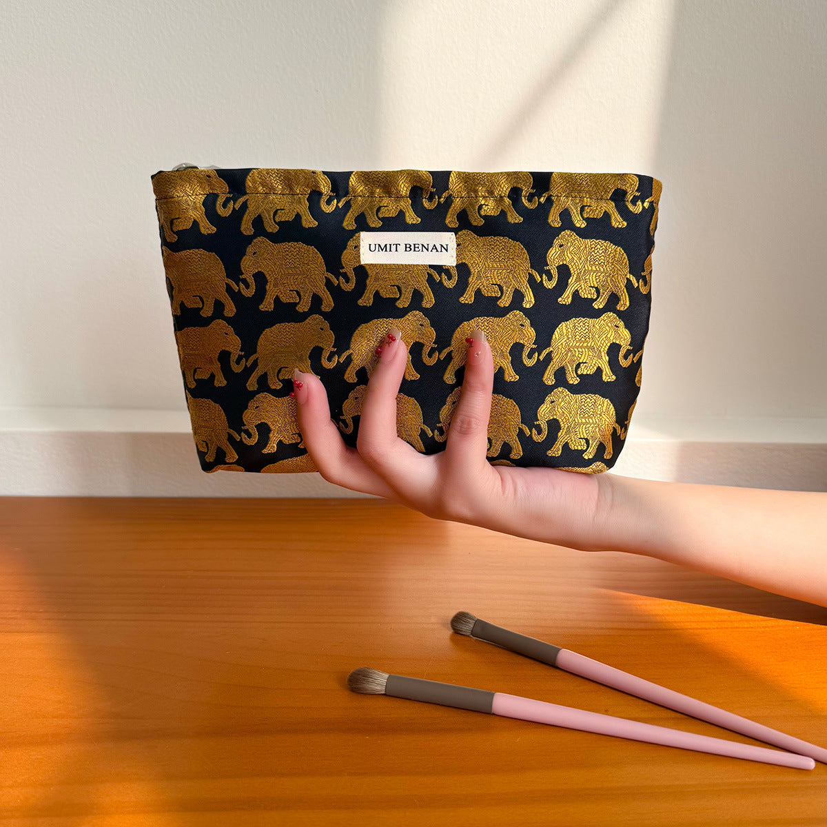 Gold Elephant Pattern Jacquard Lady's Portable Storage Large Capacity Bags