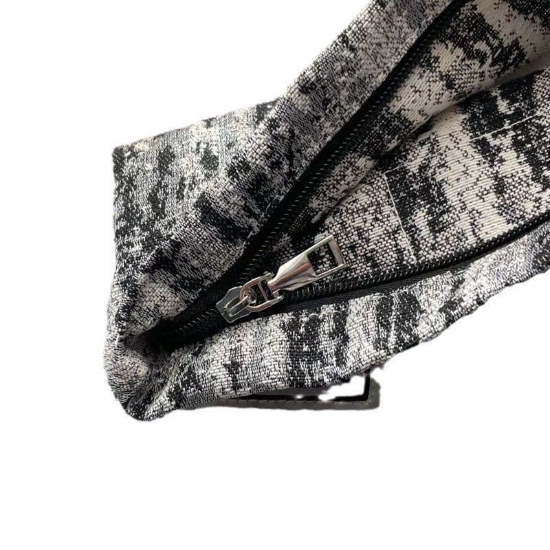 Design Black White Temperament Striped Retro Artistic Elegant Cosmetic Bags