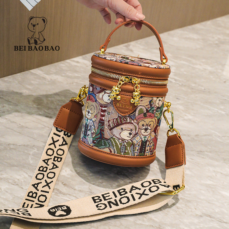 Women's Source Design Cartoon Bear Mobile Bags